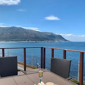 Lalapanzi Apartment Fish Hoek